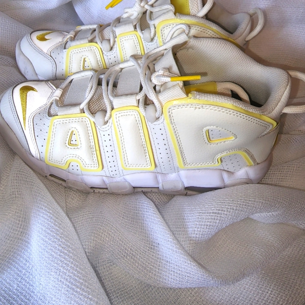 Nike air